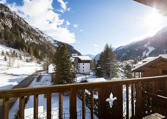 Hotel Lyshaus Gressoney-Saint-Jean